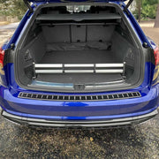Protector de Parachoques Trasero para VW Touareg 2018-2026 Acabado Carbono Acero