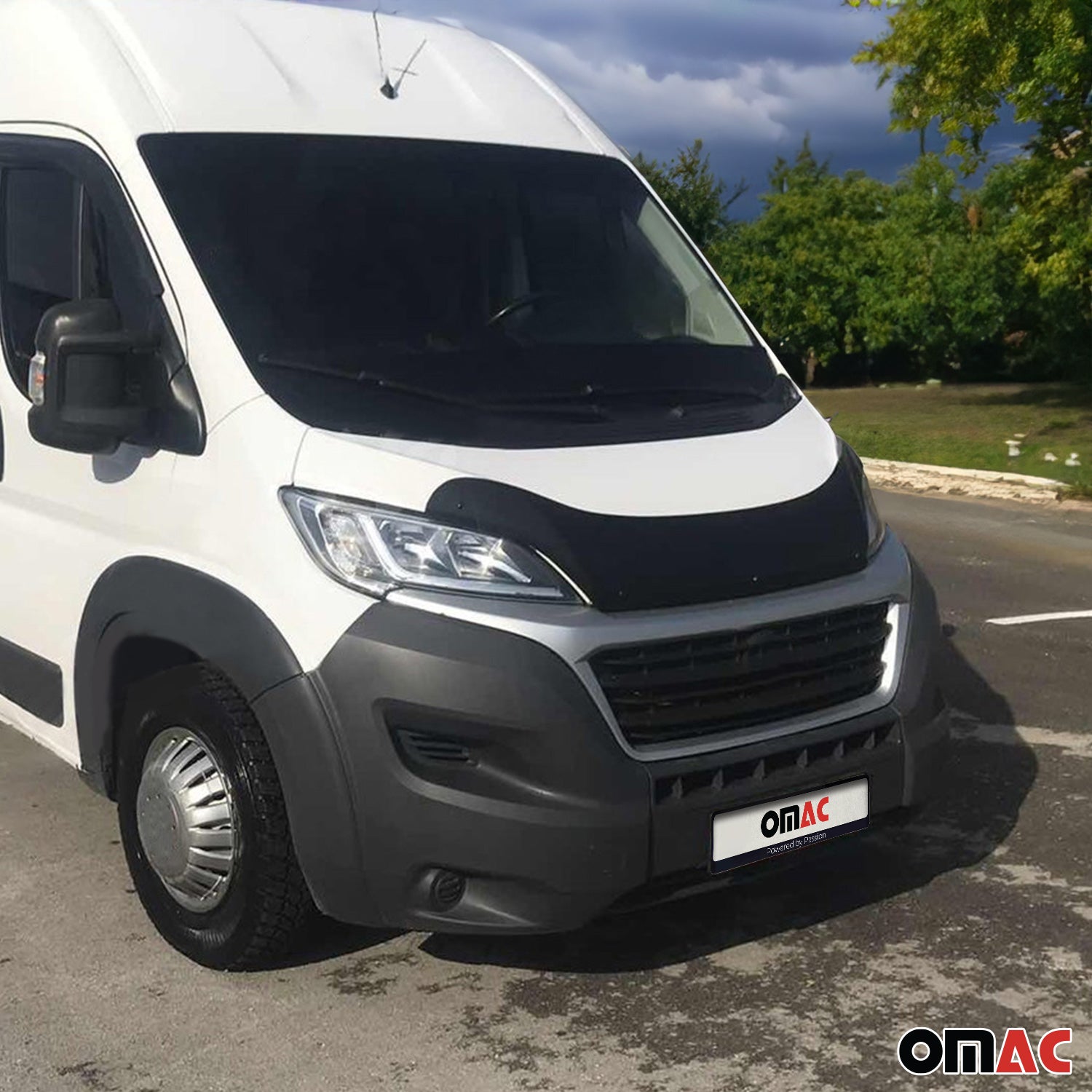 Deflector de Capó para Fiat Ducato 2014-2026 Oscuro Brillante Acrílico
