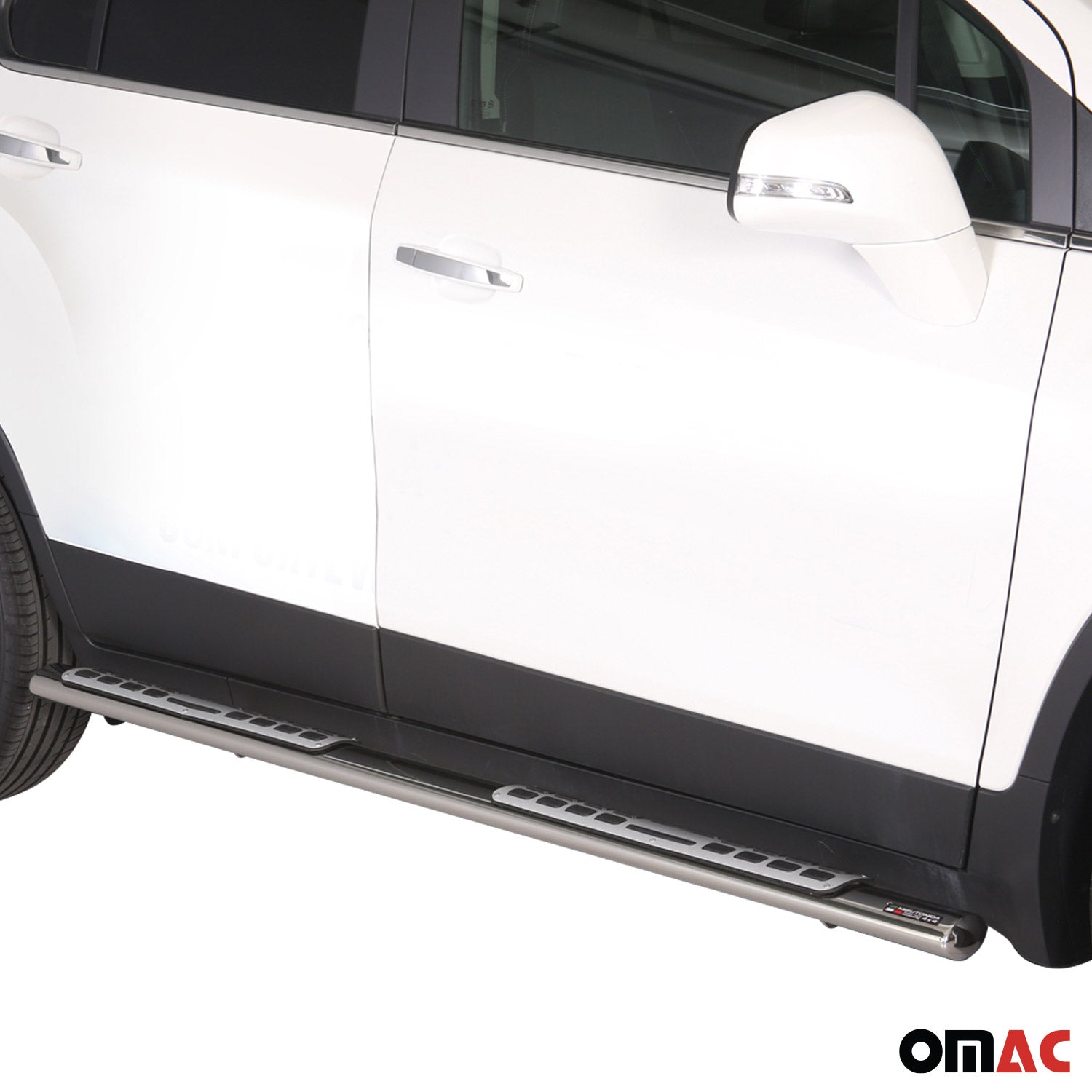 Par de Estribos Barras Laterales para Chevrolet Trax 2013-2016 Plata Acero 2x