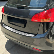 Protector de Parachoques Trasero para Kia Venga 2010-2025 Plata Brillante Acero