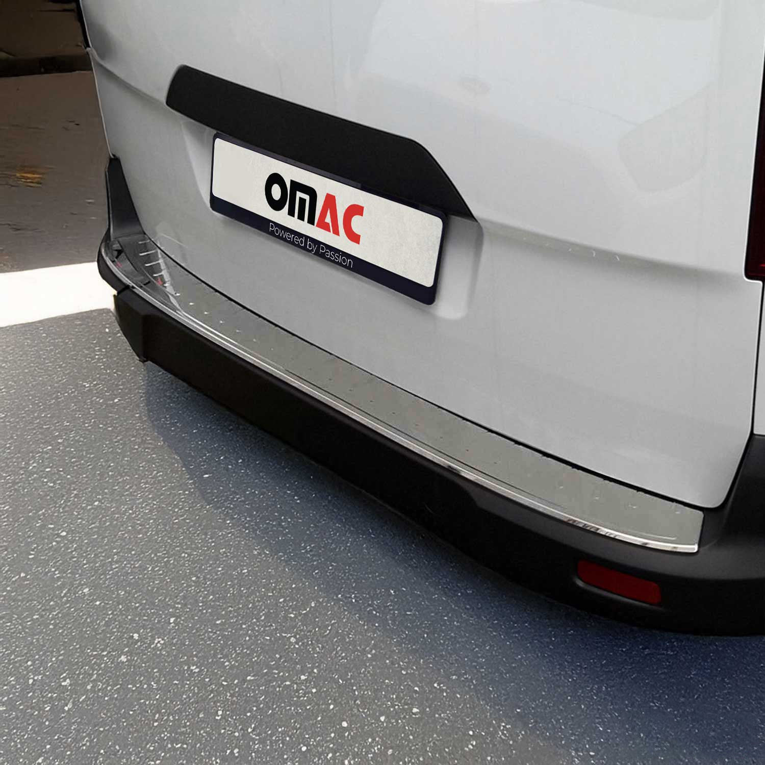Protector Parachoques para Ford Tourneo Connect 2014-2024 Plata Brillante Acero