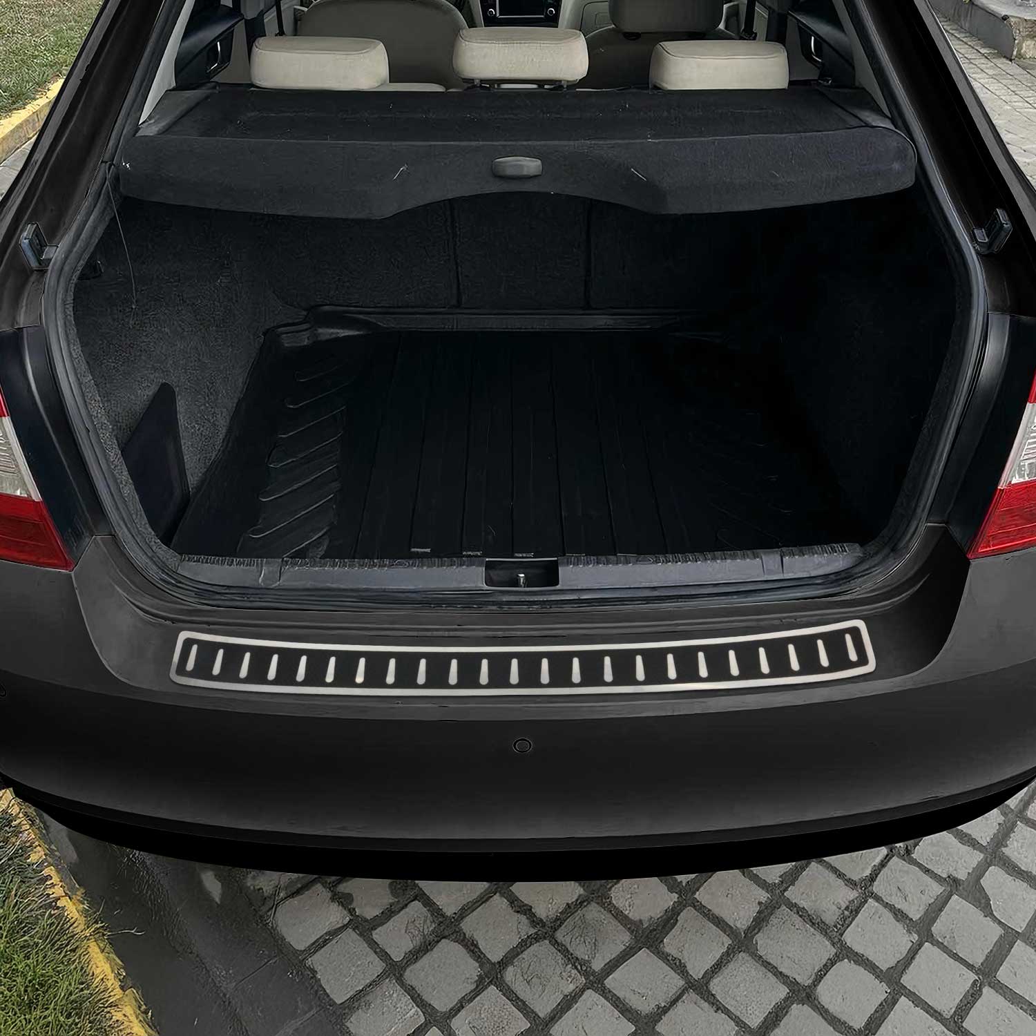 Protector Parachoques para Skoda Octavia 2013-2019 Sédan Acabado Carbono Acero