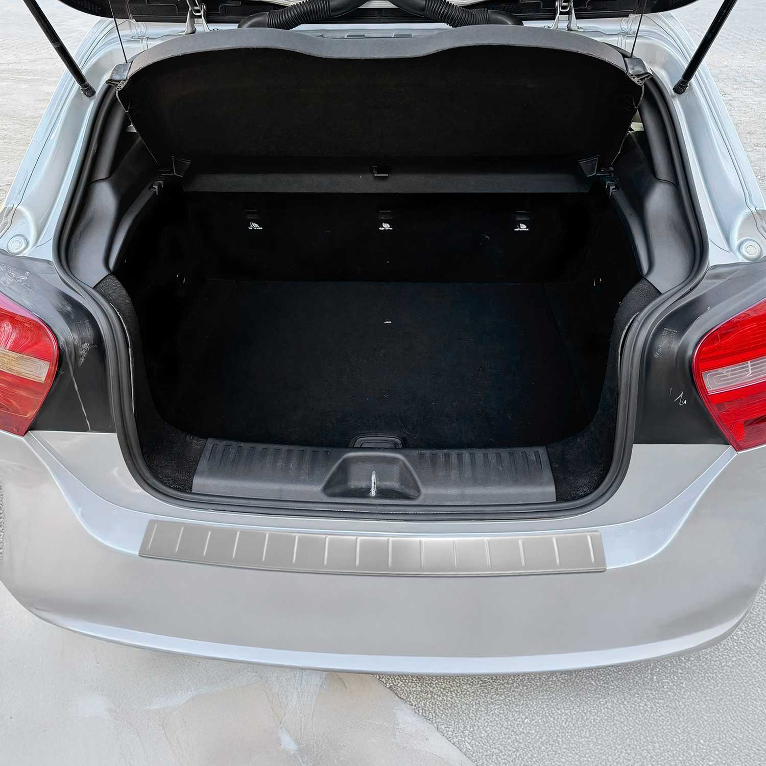 Protector Parachoques para Mercedes A Class W176 2013-2018 Plata Brillante Acero