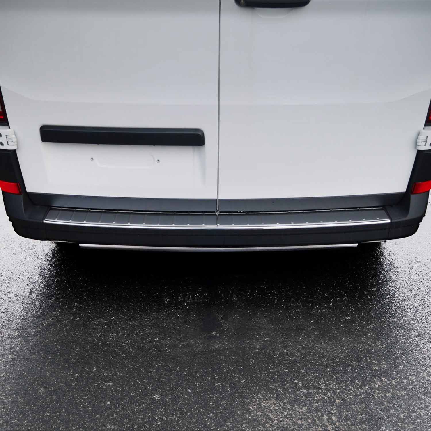 Protector Parachoques para VW Grand California 2018-2025 Plata Brillante Acero