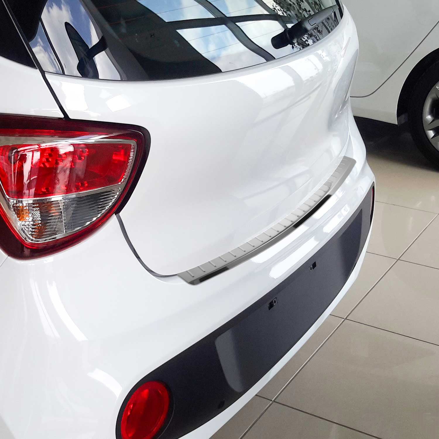 Protector Parachoques para Hyundai i10 2016-2019 Hatchback Plata Brillante Acero