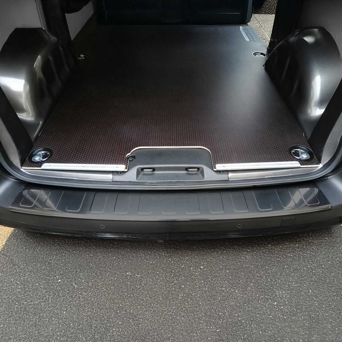 Protector Parachoques para Fiat Scudo 2022-2025 Largo L3 Oscuro Brillante Acero
