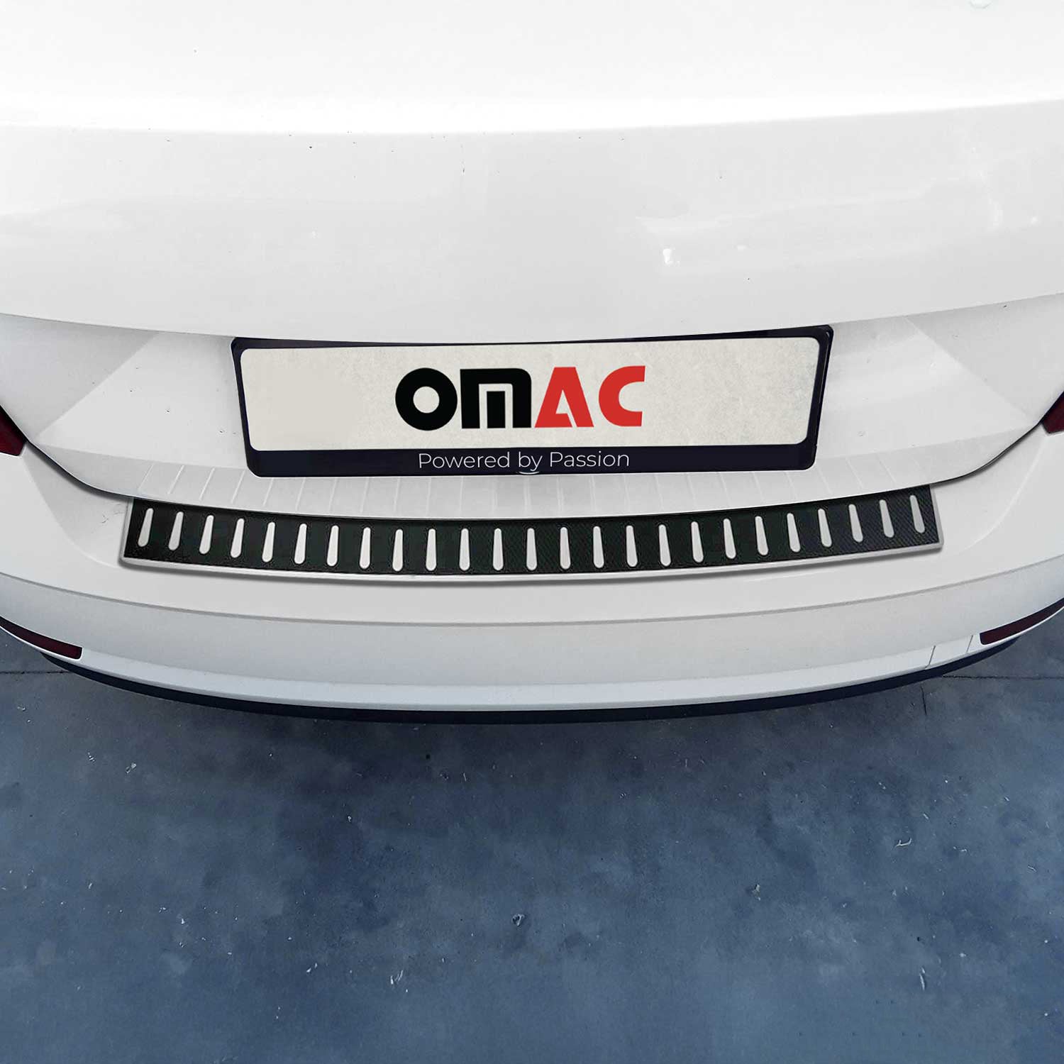Protector Parachoques para Skoda Octavia 2013-19 Familiar Acabado Carbono Acero