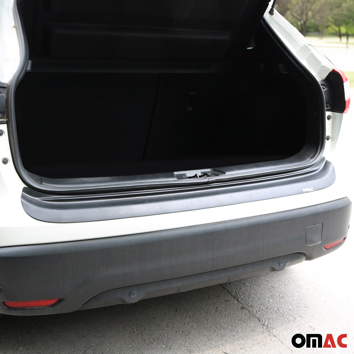 Protector Parachoques para Nissan Qashqai J11 2014-2017 Negro Mate ABS