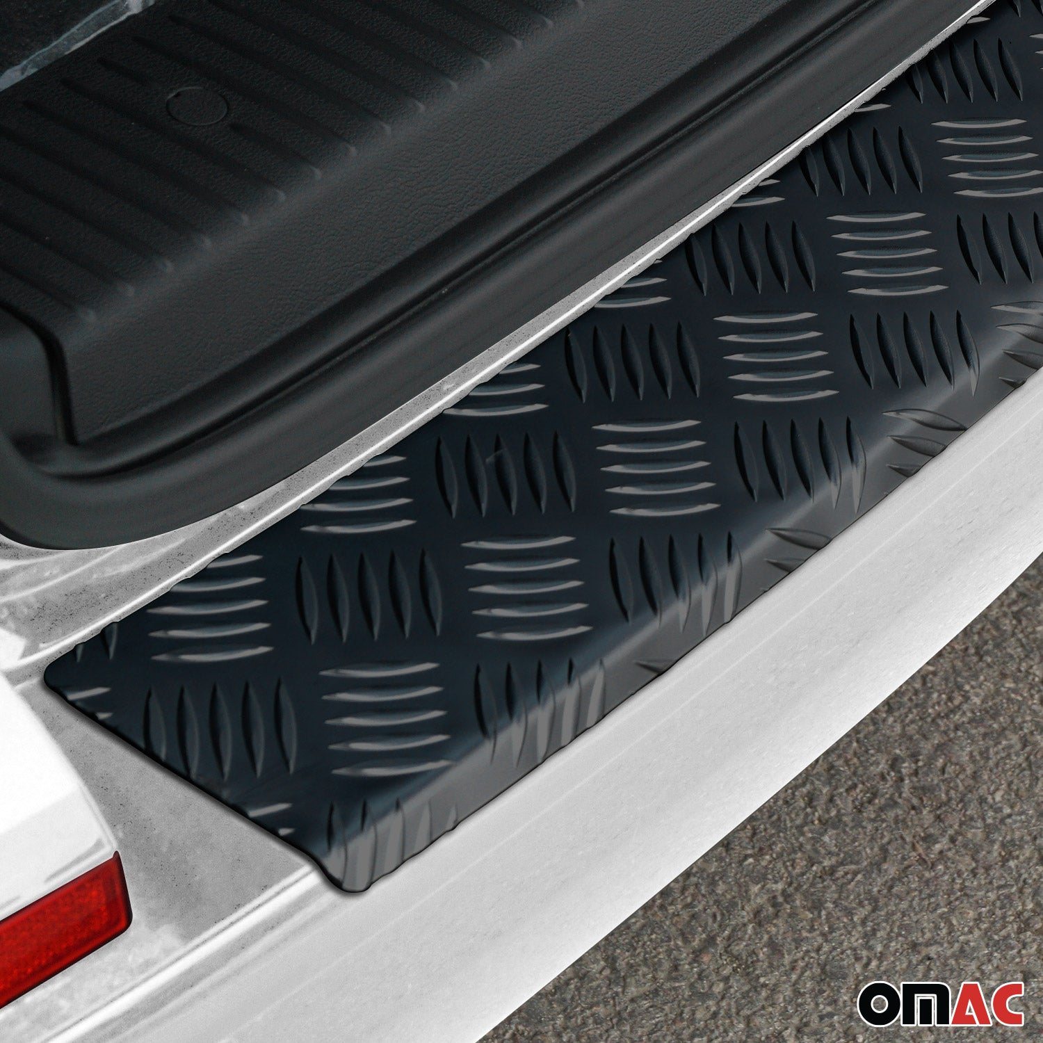 Protector de Parachoques Trasero para Citroen Berlingo 2019-2024 Negro Mate Alu