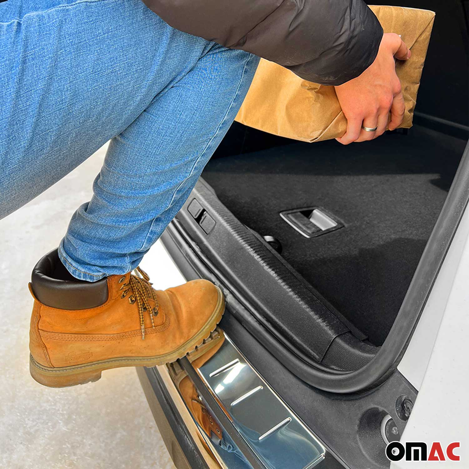 Protector de Parachoques Trasero para Audi Q5 FY 2017-2024 Plata Acero Brillante