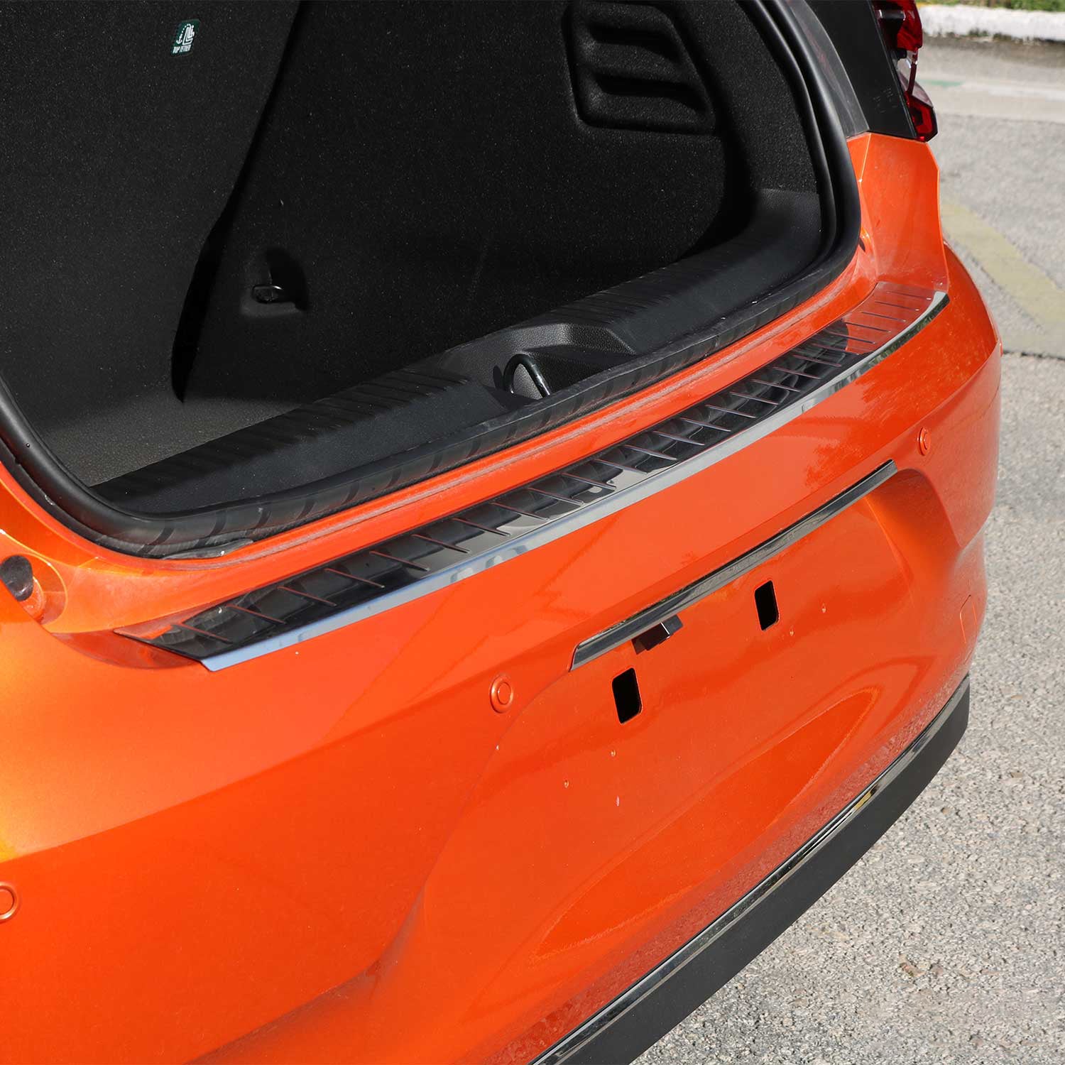 Protector Parachoques para Renault Clio 2019-2025 Plata Brillante Acero