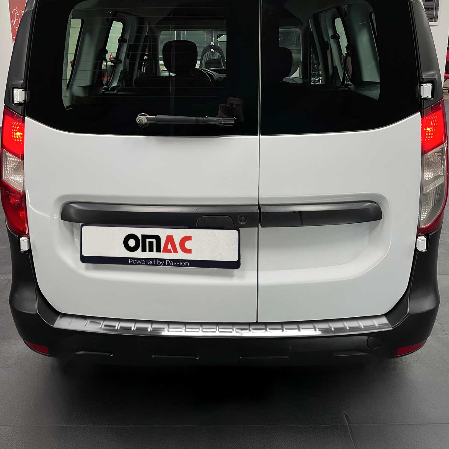 Protector Parachoques para Dacia Dokker 2012-2024 Plata Brillante Acero