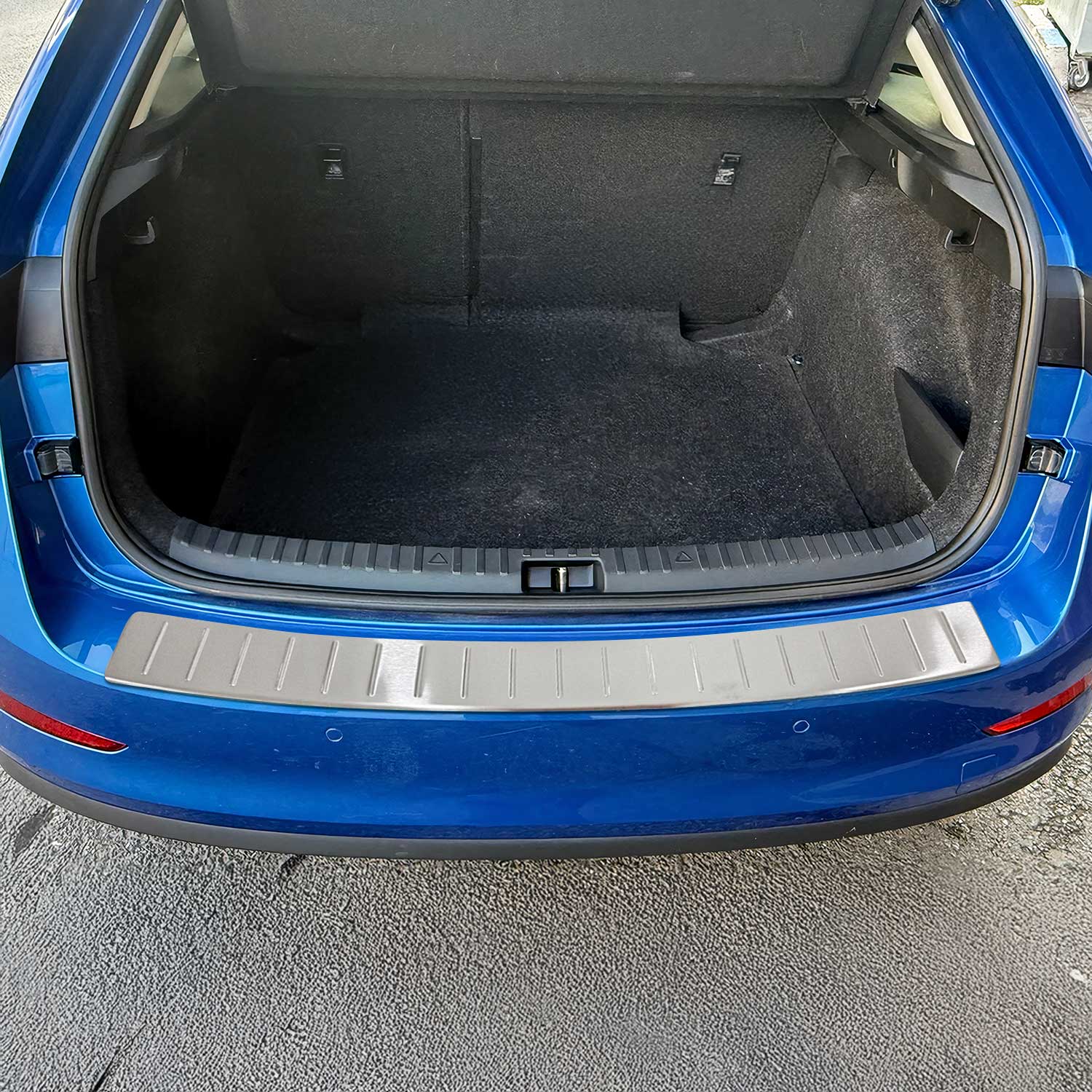 Protector de Parachoques Trasero para Skoda Scala 2019-2025 Acero cepillado