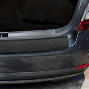 Protector Parachoques para Skoda Octavia Sédan 2013-2019 Negro Acrílica