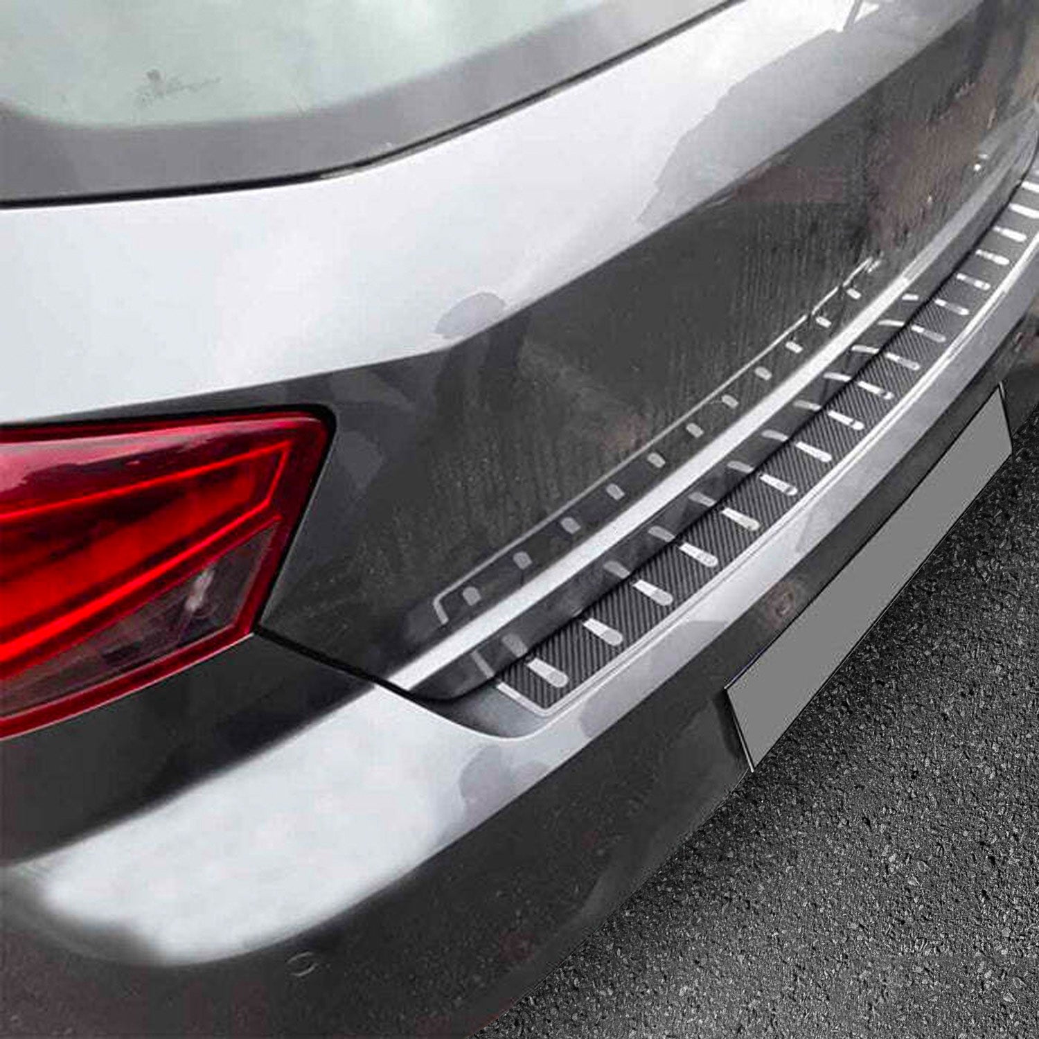 Protector de Parachoques Trasero para Seat Ibiza 2017-2026 Acabado Carbono Acero