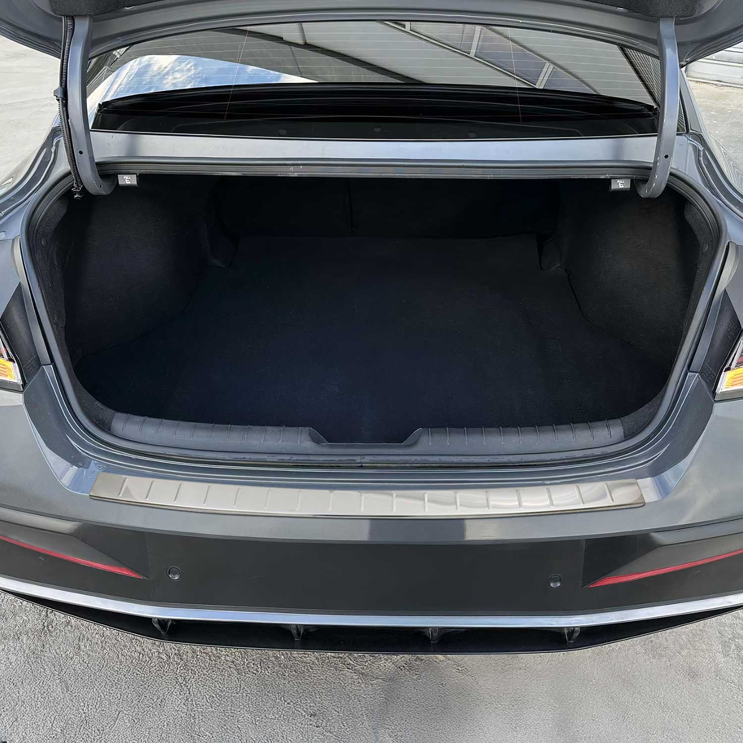 Protector Parachoques para Hyundai Elantra 6 2016-2021 Plata Brillante Acero