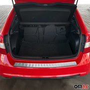 Protector Parachoques para Skoda Rapid Sedán 2012-2019 cepillado